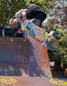 开yun官网-全国青少年滑板锦标赛青春燃烧，中国青少年滑板锦标赛冠军